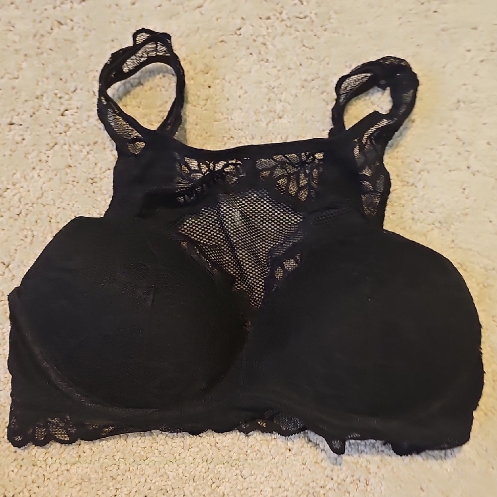 Victoria's Secret Black Lace Bra